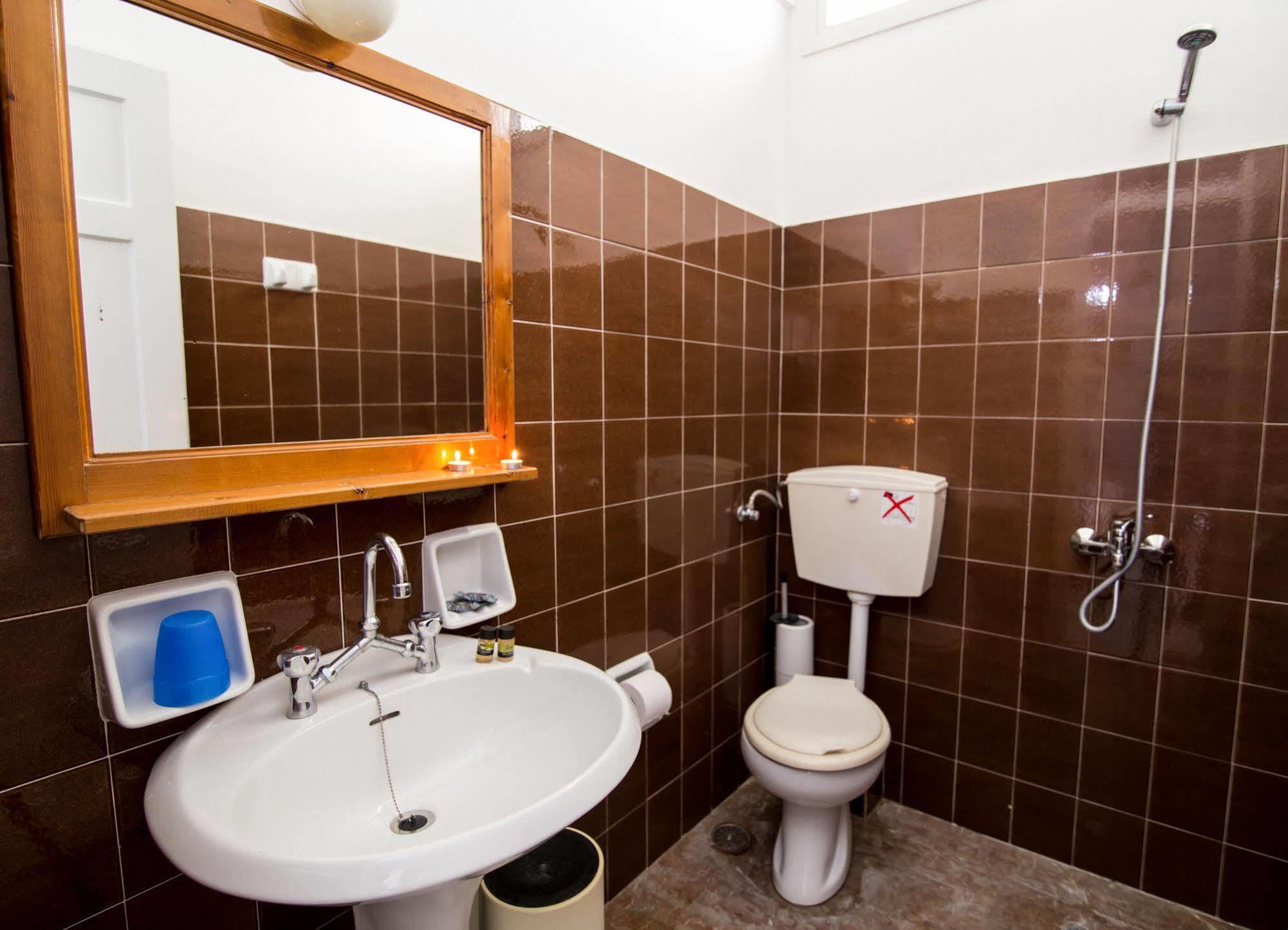 Theodora Apartments Avía Kültér fotó